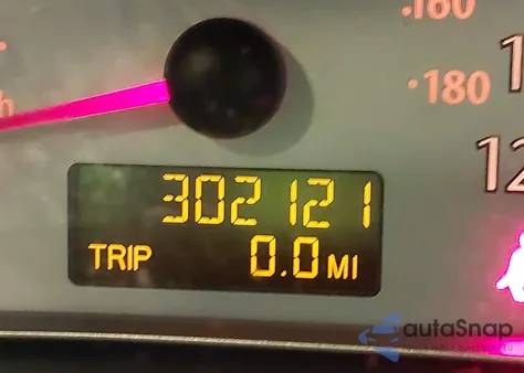 2003 Saturn Ion 3 z USA, uszkodzony, nr VIN 1G8AK52F63Z161007